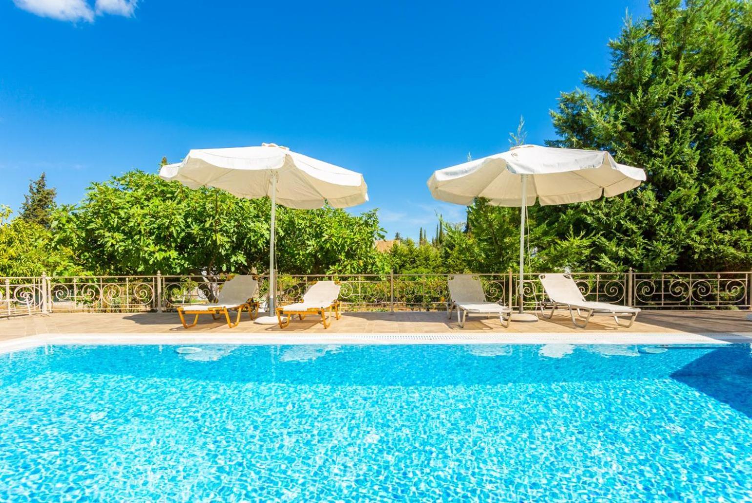 Villa Golden Tiara Agioi Deka  Dış mekan fotoğraf